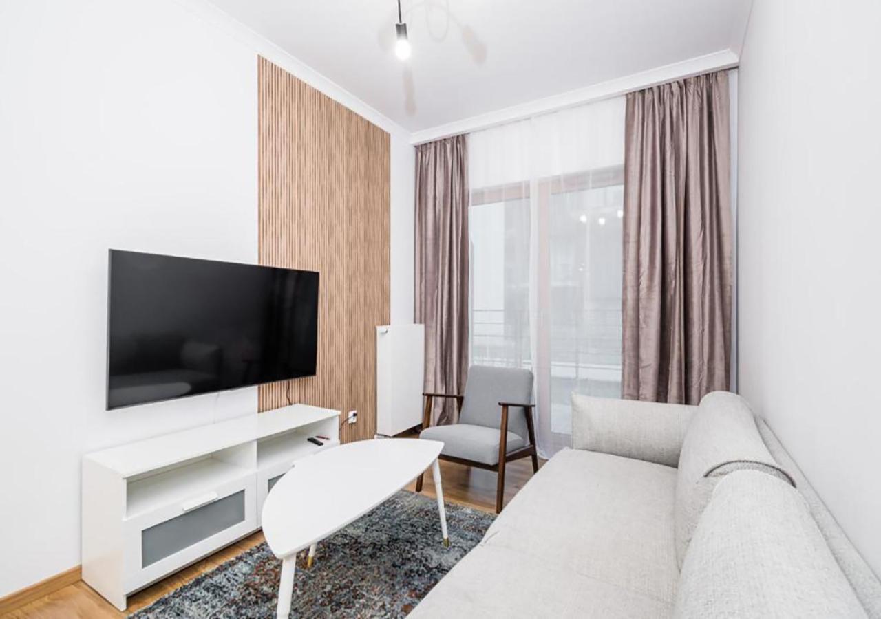 Gh Luxury Apartment Krakow Bagian luar foto