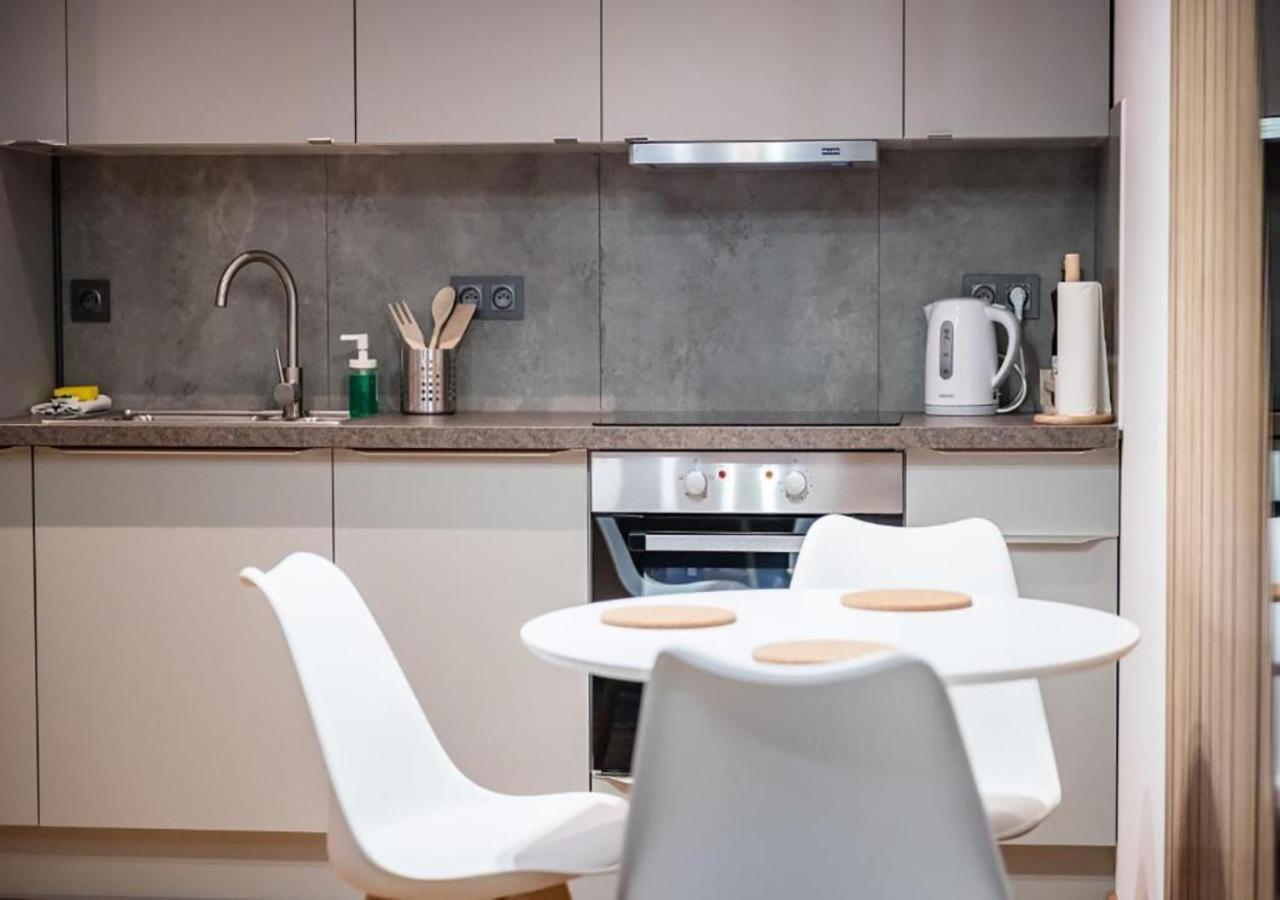 Gh Luxury Apartment Krakow Bagian luar foto