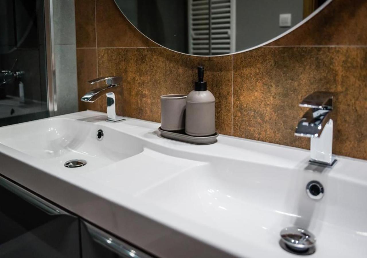 Gh Luxury Apartment Krakow Bagian luar foto