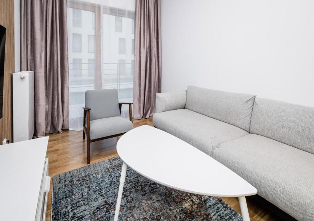 Gh Luxury Apartment Krakow Bagian luar foto